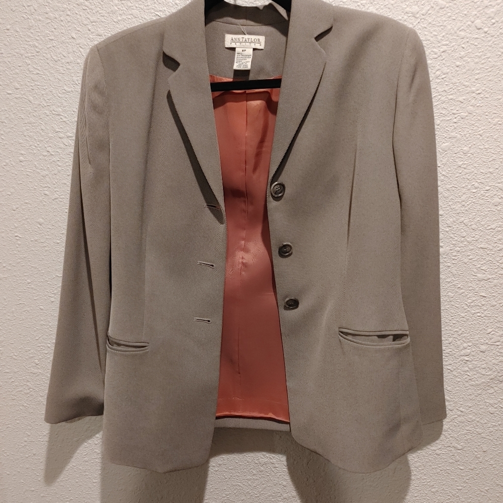 Ann Taylor gray jacket 8P